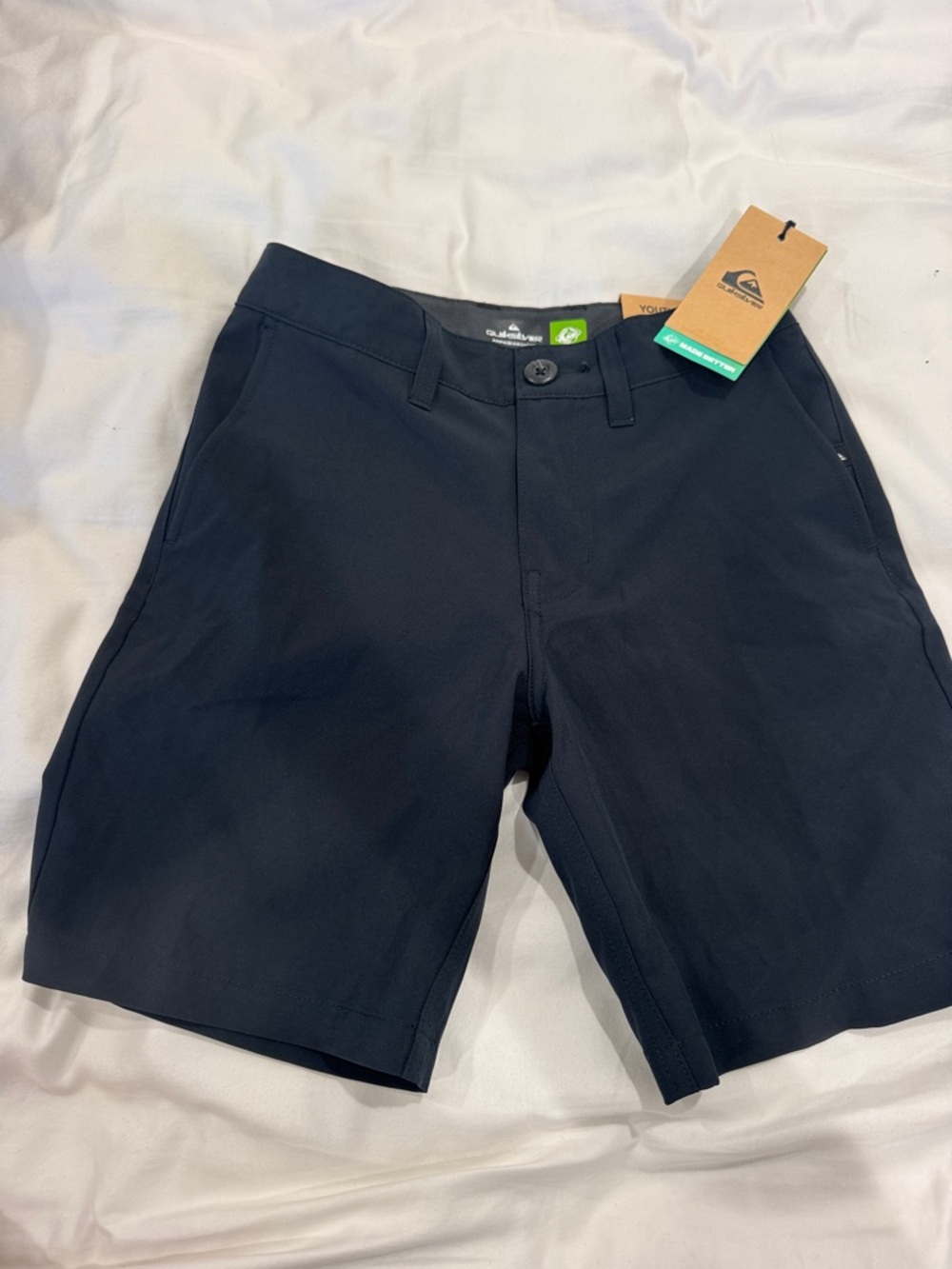 Quiksilver kids navy Flat Front Performance Shorts size 8 nwt